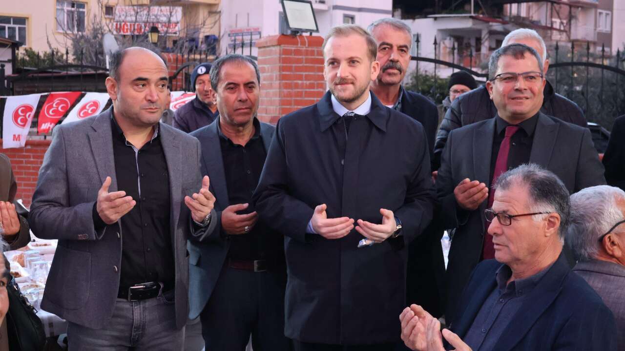 MHP Muğla İl Başkanı Burak Demirel Seydikemer’de Vatandaşlarla İftarda Buluştu 4